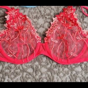 NWOT Malizia By La Perla RED BraโShear with Lace 34C